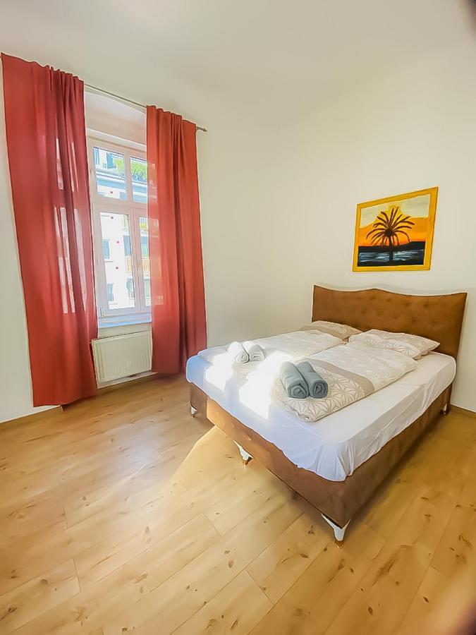 Deluxe Apartment 5P Mm A Вена Экстерьер фото